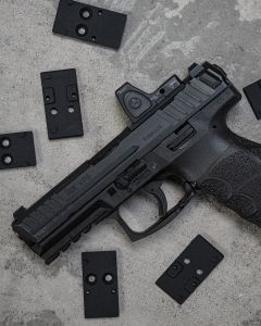 EGW HK VP9 optics plate mounted on a VP9. This plate is comparable to the #2 plate from HK.